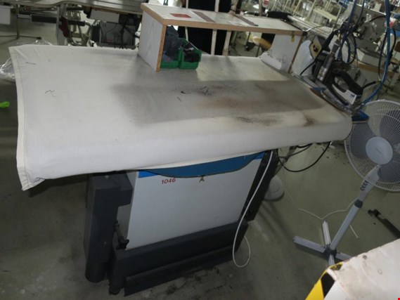 Used VEIT FORMAT HV Ironing table for Sale (Auction Premium) | NetBid Industrial Auctions
