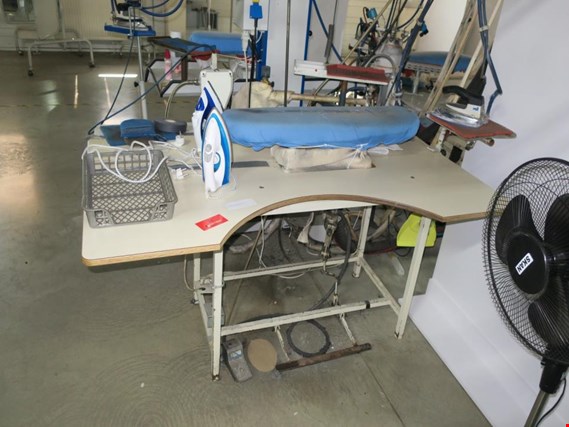 Used HOFFMAN TBZ-CB-6 Ironing table for finish for Sale (Auction Premium) | NetBid Industrial Auctions
