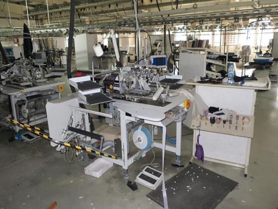 Used DÜRKOPP 745-35-10F Automatic pocket sewing machine for Sale (Auction Premium) | NetBid Industrial Auctions