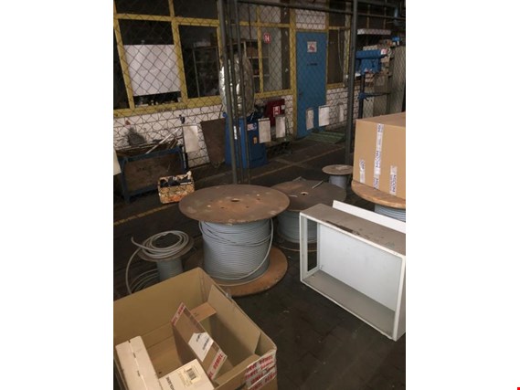 Used Stock 3 Elekctro for Sale (Auction Premium) | NetBid Industrial Auctions