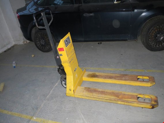 Used K-PZ WAAGEN  KPZ 51E-7 Weighing pallet truck for Sale (Auction Premium) | NetBid Industrial Auctions