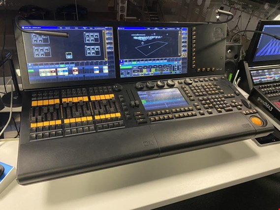 Used MA Lightning Model 2 lighting console for Sale (Auction Premium) | NetBid Industrial Auctions