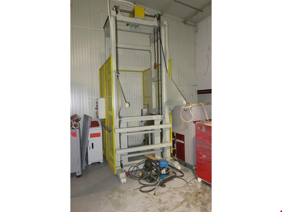 Used KING BOX Tippler for Sale (Auction Premium) | NetBid Industrial Auctions