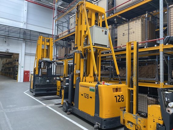 Used Jungheinrich EKX 515 Forklift for Sale (Auction Premium) | NetBid Industrial Auctions