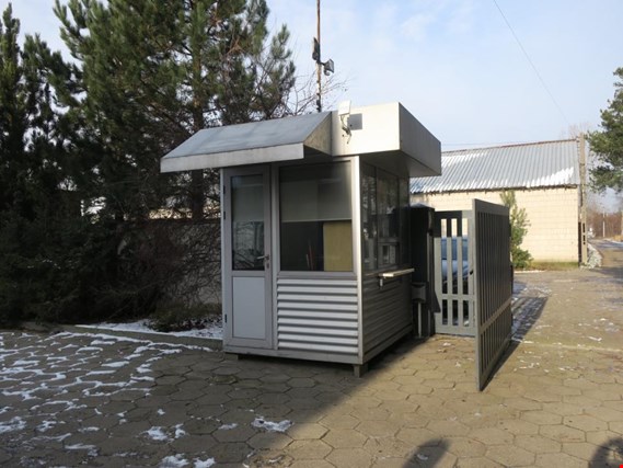 Used Container - concierge room for Sale (Auction Premium) | NetBid Industrial Auctions