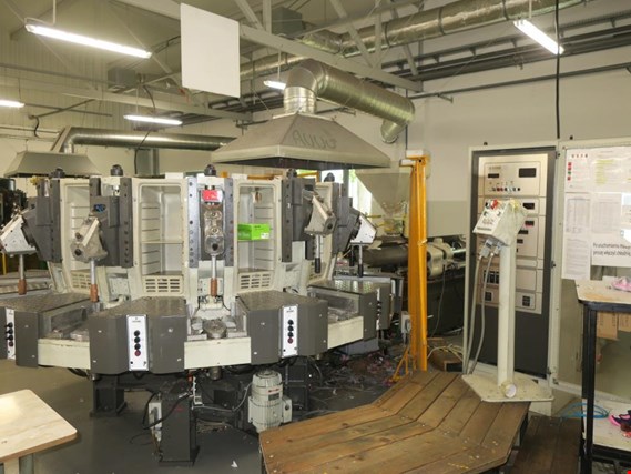Used DESMA 721-12/793 Direct shoe sole machine with the possibility of producing sneakers for Sale (Auction Premium) | NetBid Industrial Auctions