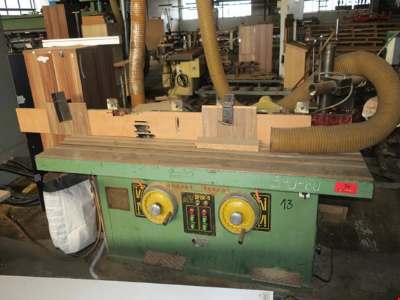 Used Gomad DFDK-5 low-spindle milling machine for Sale (Auction Premium) | NetBid Industrial Auctions