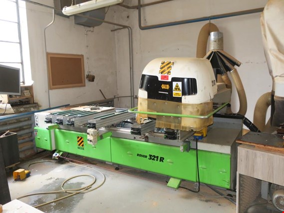Used BIESSE ROVER 321R drilling and milling machine for Sale (Auction Premium) | NetBid Slovenija