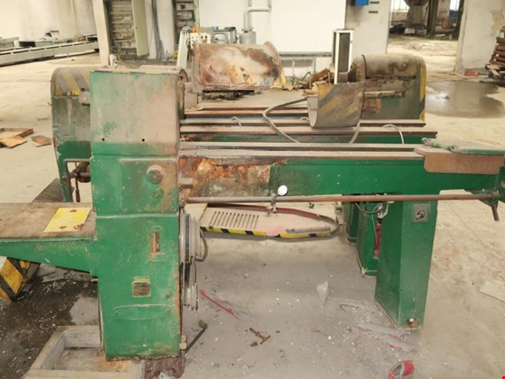 Used DNRA, DNKA-40 3 Wood lathes for Sale (Auction Premium) | NetBid Industrial Auctions